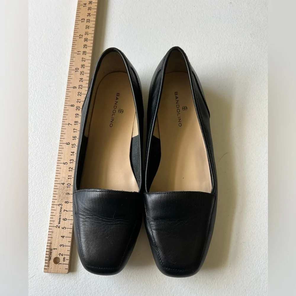 Bandolino Women's Liberty Loafer Black Leather size 6.5